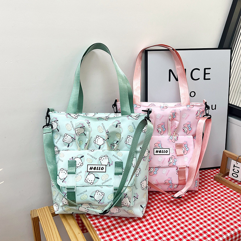 2024 New Sanrio cartoon cute one-shoulder crossbody canvas bag for students in school season large capacity make-up bag fashion