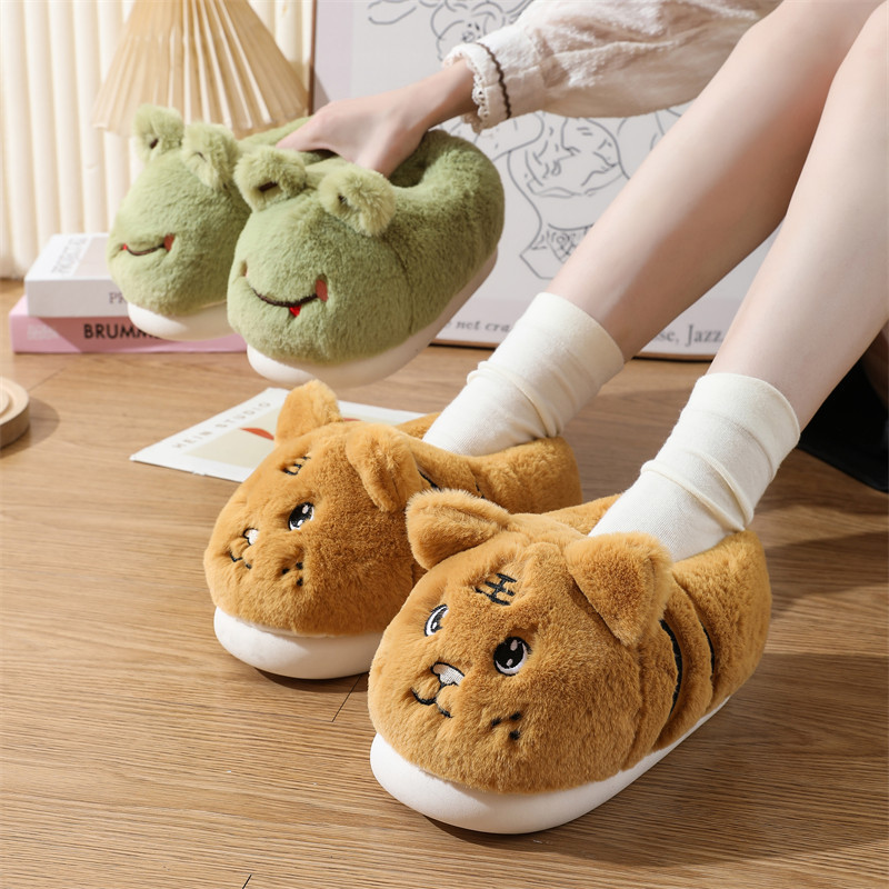 Cartoon rabbit all-inclusive cotton slippers women's wholesale cute winter indoor non-slip cotton-filled plush cotton shoes winter