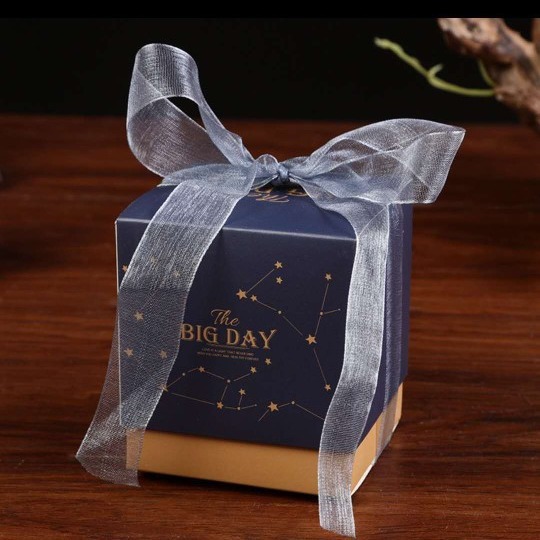 Mori personalized jade seal candy box creative European champagne pattern craft gift box manufacturers candy box wholesale