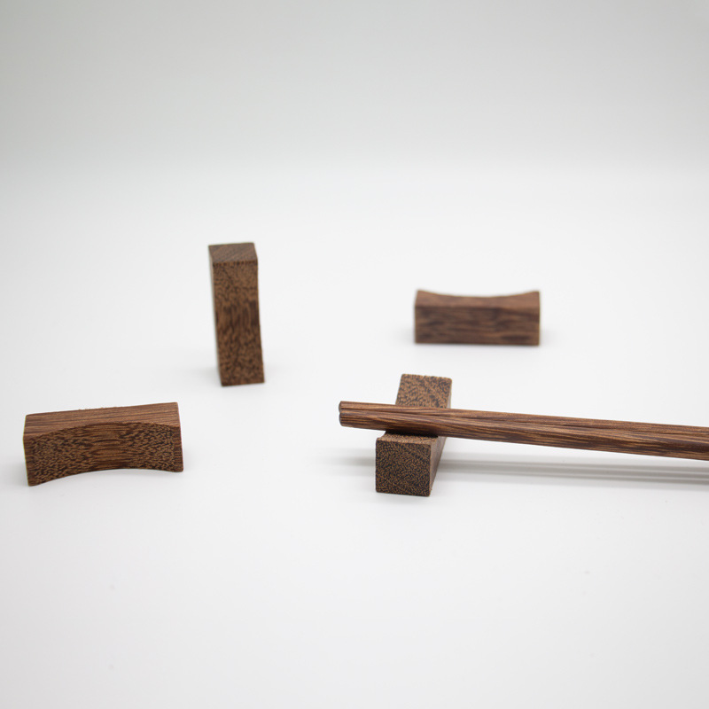 Natural Chicken Wings Wooden Chopsticks Rack Chopsticks Holder Solid Wooden Chinese Chopsticks Holder Chopsticks Holder Chopsticks Holder Chopsticks Holder for Placing Chopsticks