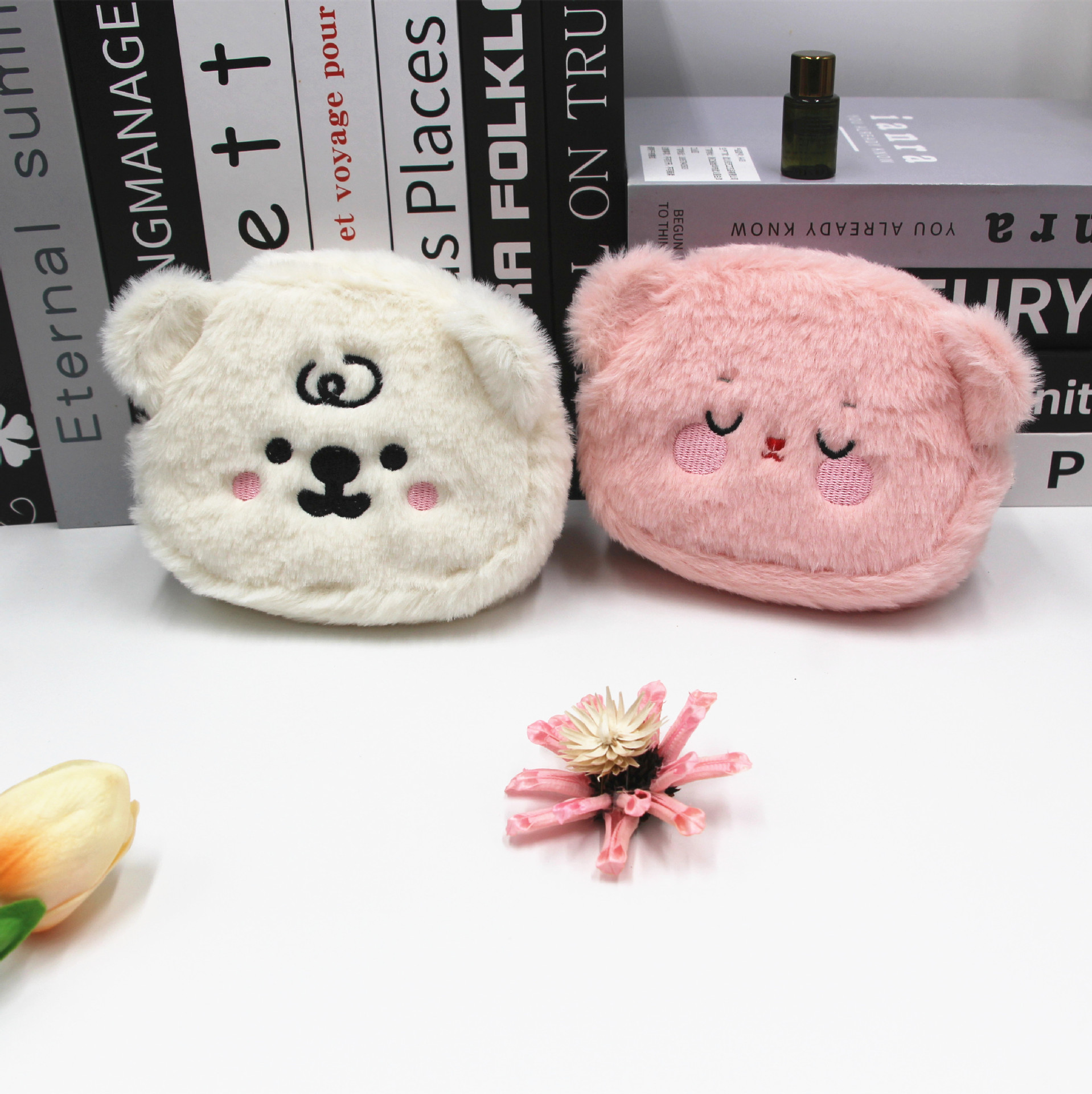 Cartoon plush bear coin purse sundries storage bag earphone bag lipstick bag embroidered small bag animal card holder