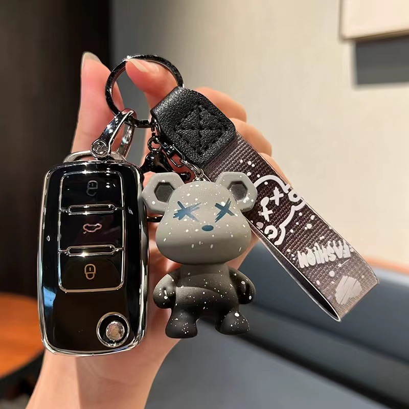 Cross-border Applicable Volkswagen New Bora Sagitar Car Key Set Tiguan Lingdu Langyi Tange Bear Lanyard Buckle Bag