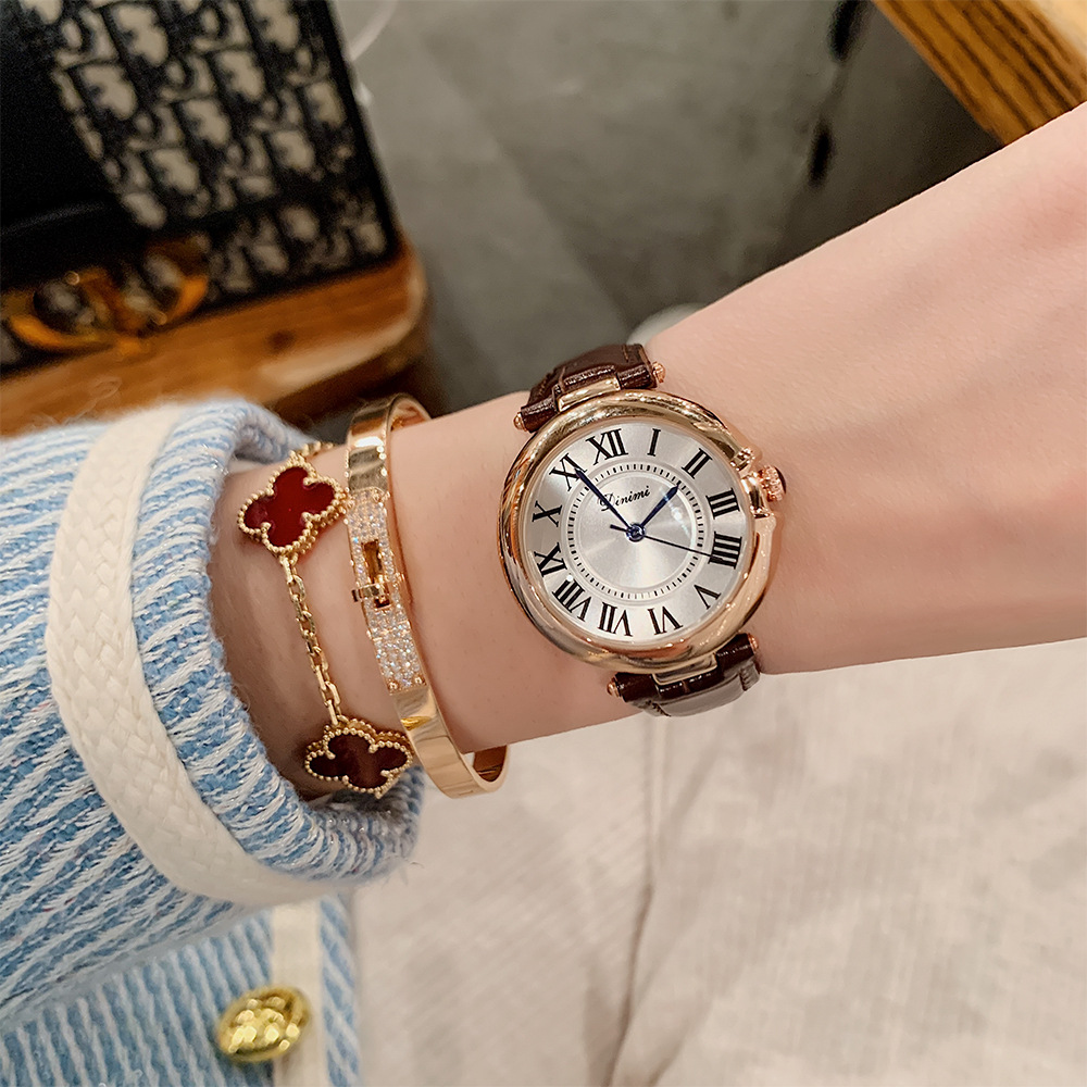 2023 new women's watch dinimi fashionable simple elegant steel belt quartz retro Roman scale pair watch
