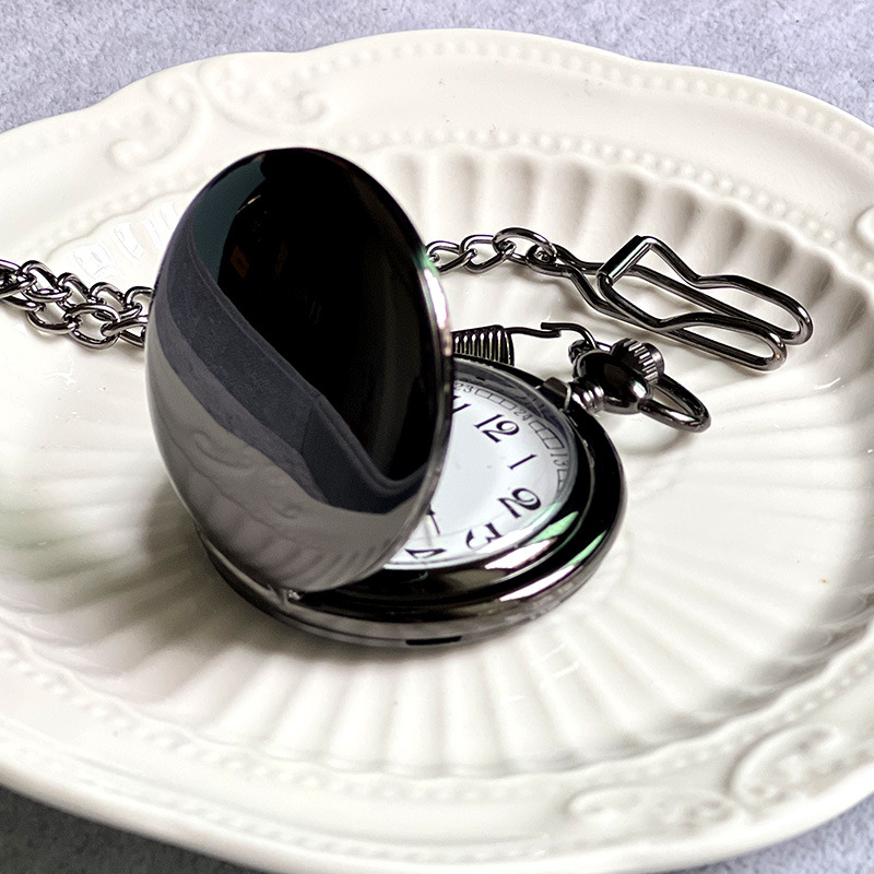 Retro pocket watch manufacturers Alice in Wonderland Super texture flip student pocket watch birthday gift table