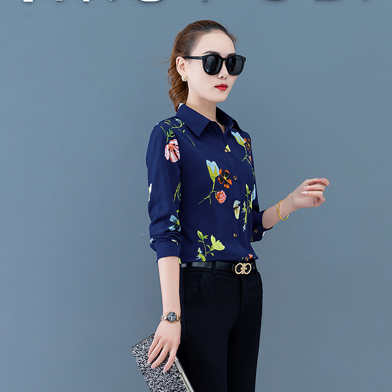 Spring new dark blue printed women's long-sleeved shirt new women's top clothes for middle-aged mothers western style top shirt