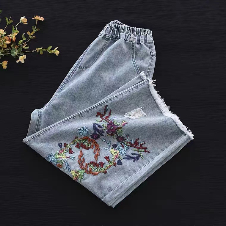 Summer New Artistic Embroidered Burr Edge Jeans Women's Straight Pants Loose Large Size Slimming Ankle-length Pants 8315