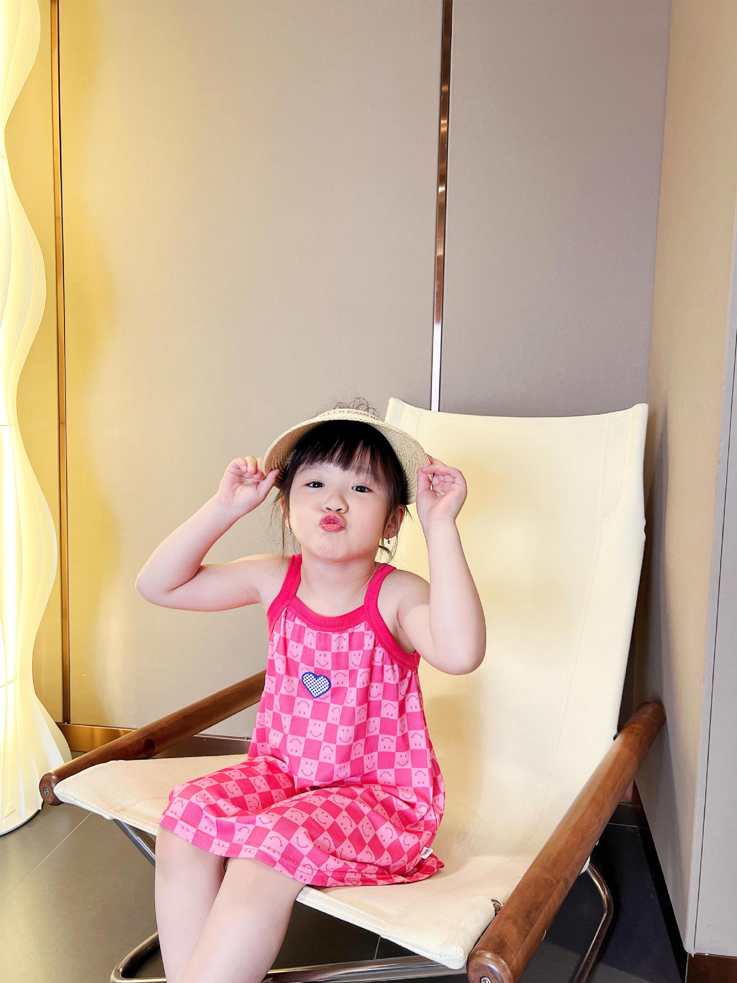 Summer new girls Ice Silk suspender skirt girls princess skirt big children's dress female treasure nightgown a generation of hair