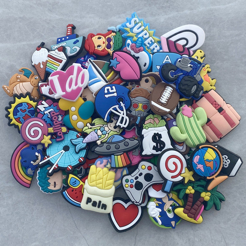 Cross-border hole shoes accessories PVC soft rubber decorative hole shoes cartoon shoes flower detachable decorative buckle accessories wholesale