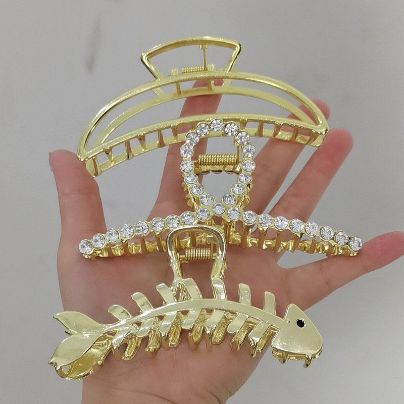 Factory direct Korean version of large metal simple grab clip back hair temperament shark clip Internet red clip hair accessories