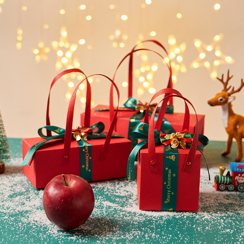 Christmas Eve Gift Box Apple Box Gift Box Candy Gift Packaging Portable Gift Empty Box in stock