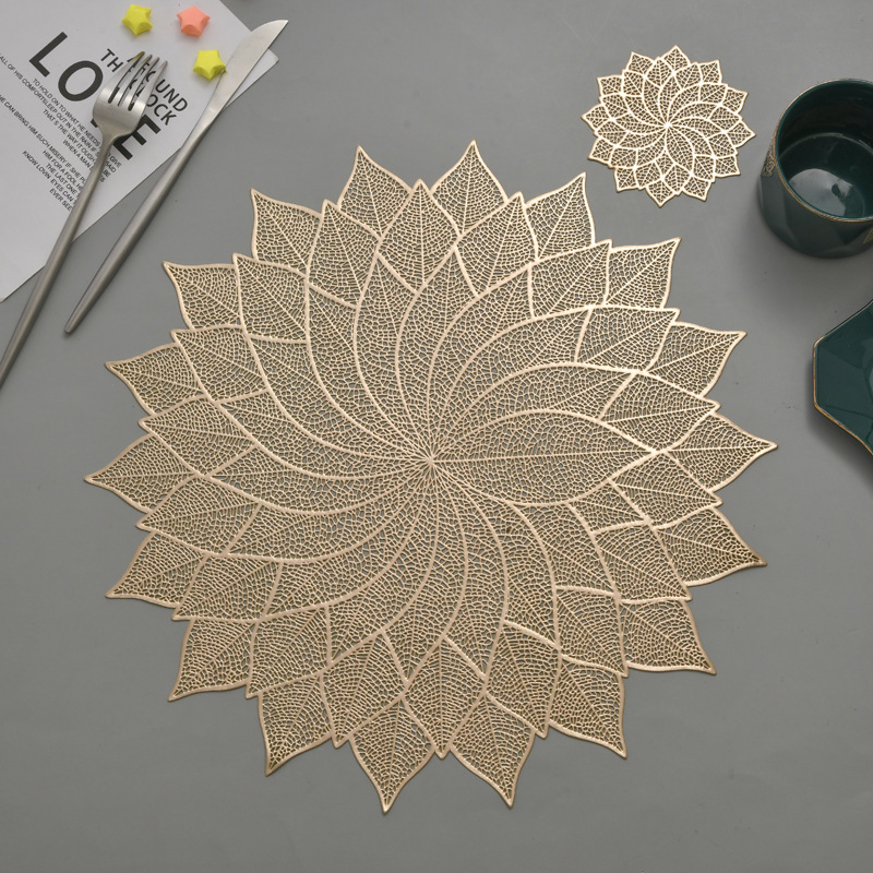 Rotating leaf insulated placemat Nordic style PVC hot stamping hollow leaf Western dining table mat high-end hotel restaurant mat