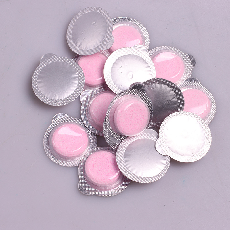 Car glass effervescent tablets factory supply car wiper water concentrated wiper essence cleaner four seasons Universal