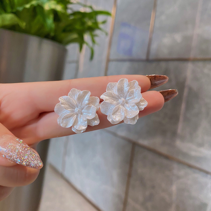 S925 Silver Needle Acrylic White Flower Earrings for Women Simple French Elegant Japanese Style Fragrant Style Earrings Earrings