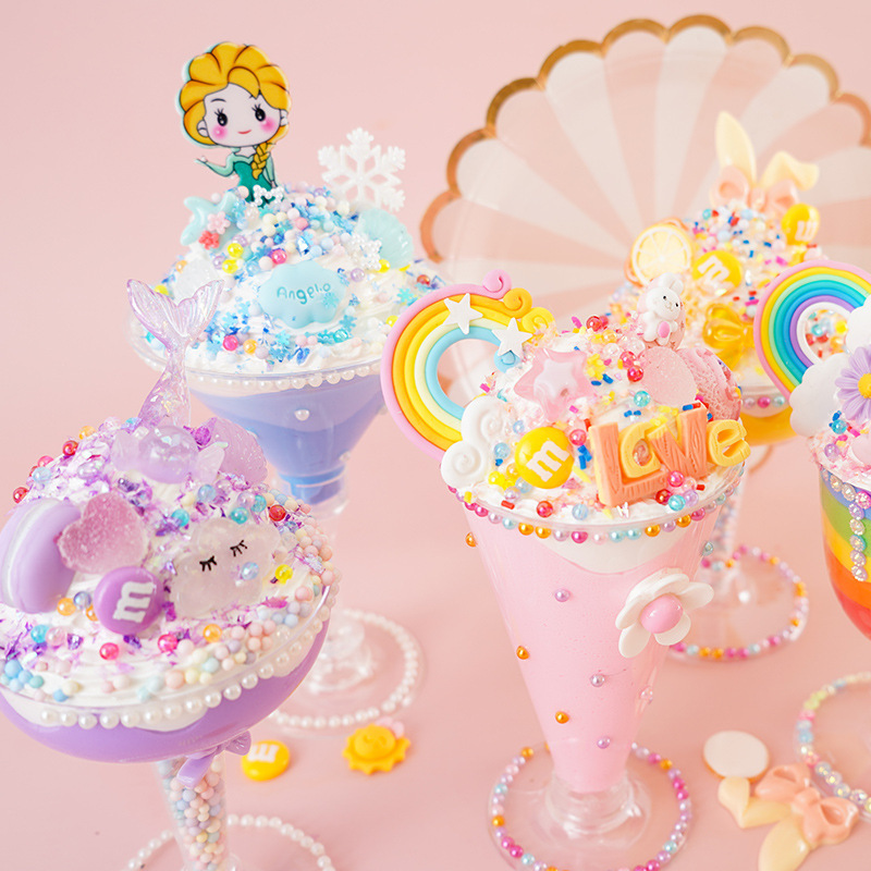 子供の手作りのDIYクリームのミルクティーのアイスクリームのカップの材料はセットのデザートの超軽い粘土の益智のおもちゃを包みます。|undefined