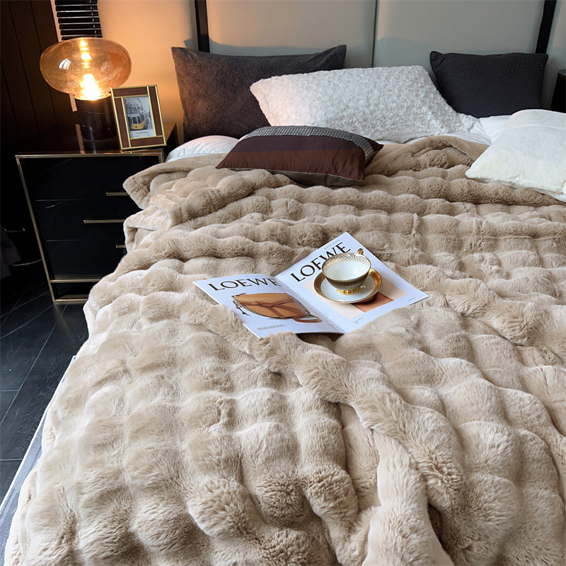 [Blanket thickened 11kg] imitation rabbit fur fur grass blanket double wedding red blanket autumn and winter warm blanket