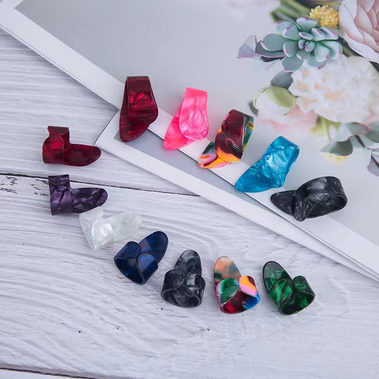 Celluloid thumb pick Guzheng finger play folk music play finger set plucked musical instrument accessories manufacturers wholesale