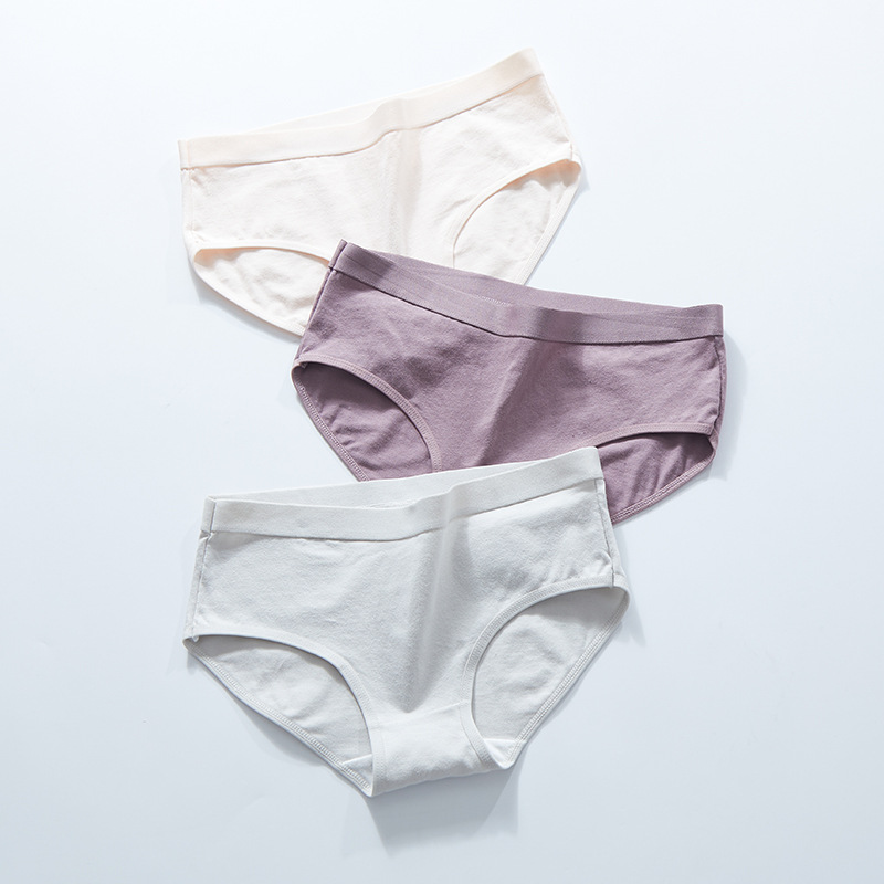 Simple mid-waist cotton crotch ladies panties seamless cotton stretch breathable comfortable combed cotton Women's briefs wholesale