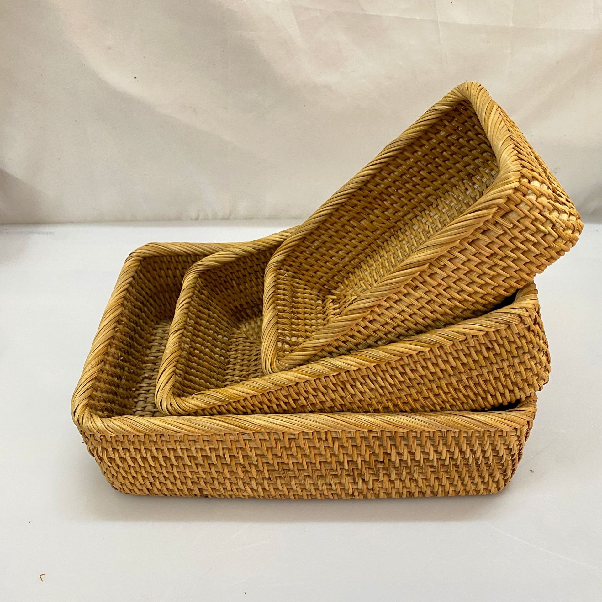 Vietnam Autumn Rattan Weaving Basket Storage Basket Fruit Bread Blue Woven Snacks Rectangular Household Japanese Desktop Basket