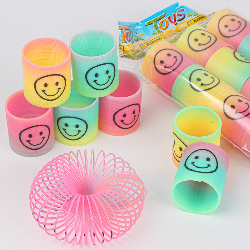 Mini Smiley Rainbow Circle 80 s Nostalgia Stall Prizes Telescopic Magic Circle Kindergarten Toys Wholesale