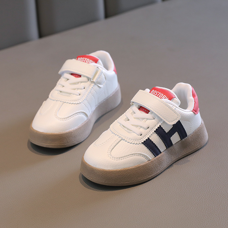 Little white shoes girls' board shoes 2023 autumn and winter New fleece-lined sneaker middle and big Children students casual shoes