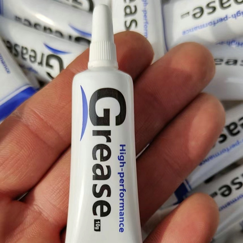 Manufacturer 10g small package silicone grease luggage zipper lubricating oil 10 karat chain oil waterproof grease