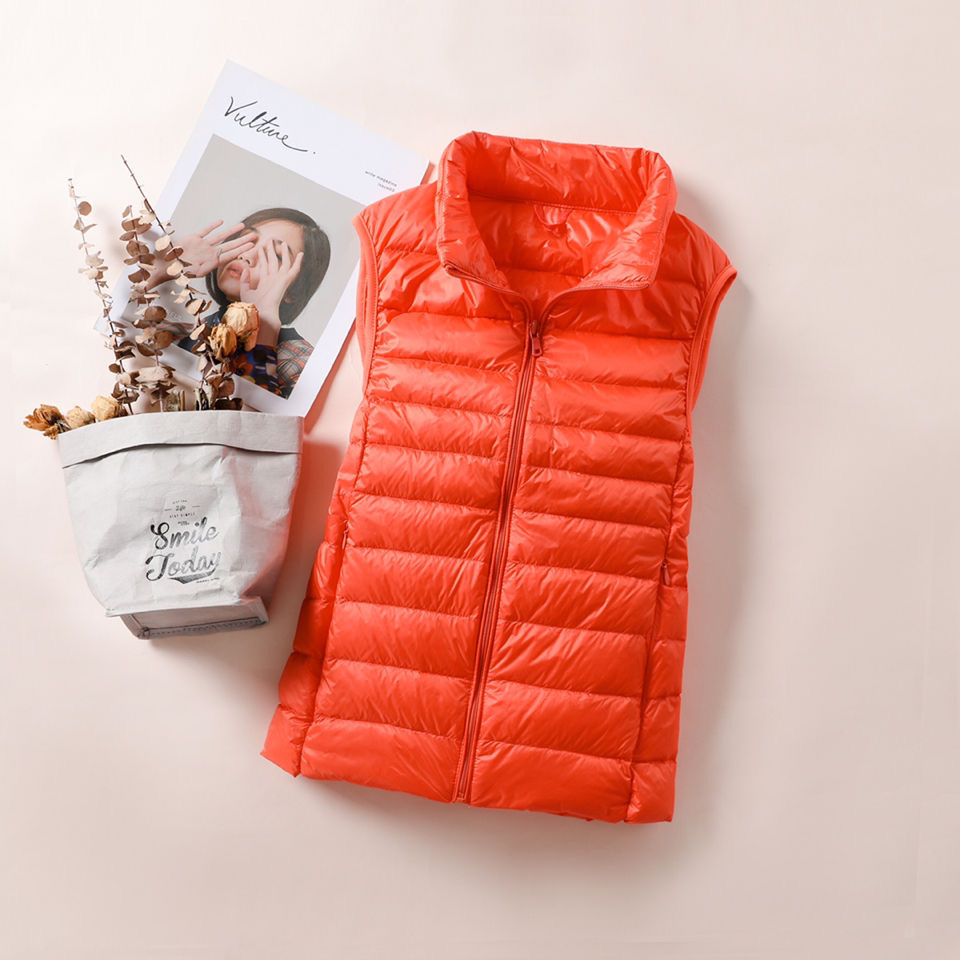 Autumn and winter women's light down vest Korean version of the collar short slim vest waistcoat down coat manufacturers wholesale