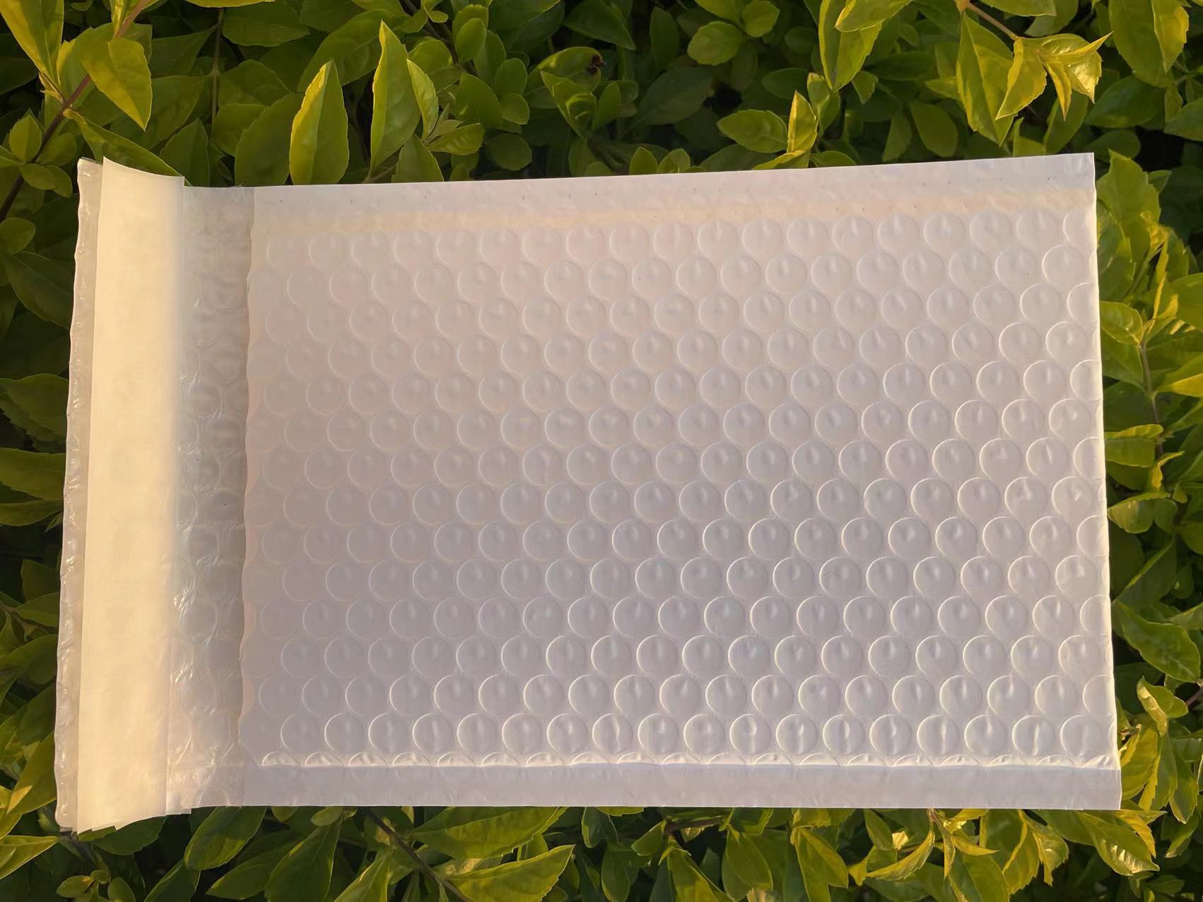 Thickened Composite Pearl Film Bubble Bag Matte Film Bubble Bag Express Packing Bubble Bag Garment Packaging Bag