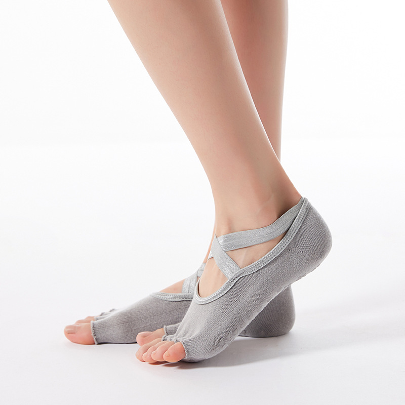 [Factory direct supply] Cotton Yoga socks women's silicone non-slip breathable cross strap open toe backless practice non-slip socks