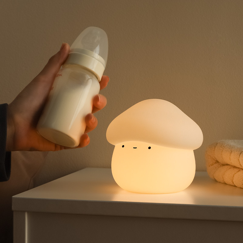 Mushroom head silicone lamp USB charging timing dimming night light bedroom bedside baby feeding pat light