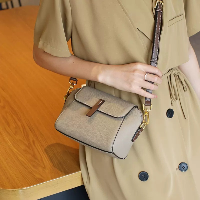 Genuine Leather women's bag shell small bag ladies 2023 new trendy high sense fashion all-match shoulder Messenger phone bag