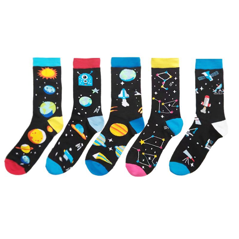 Men's cotton manufacturers Europe and the United States four seasons fashion socks men's socks starry sky Amazon ins planet female foreign trade socks