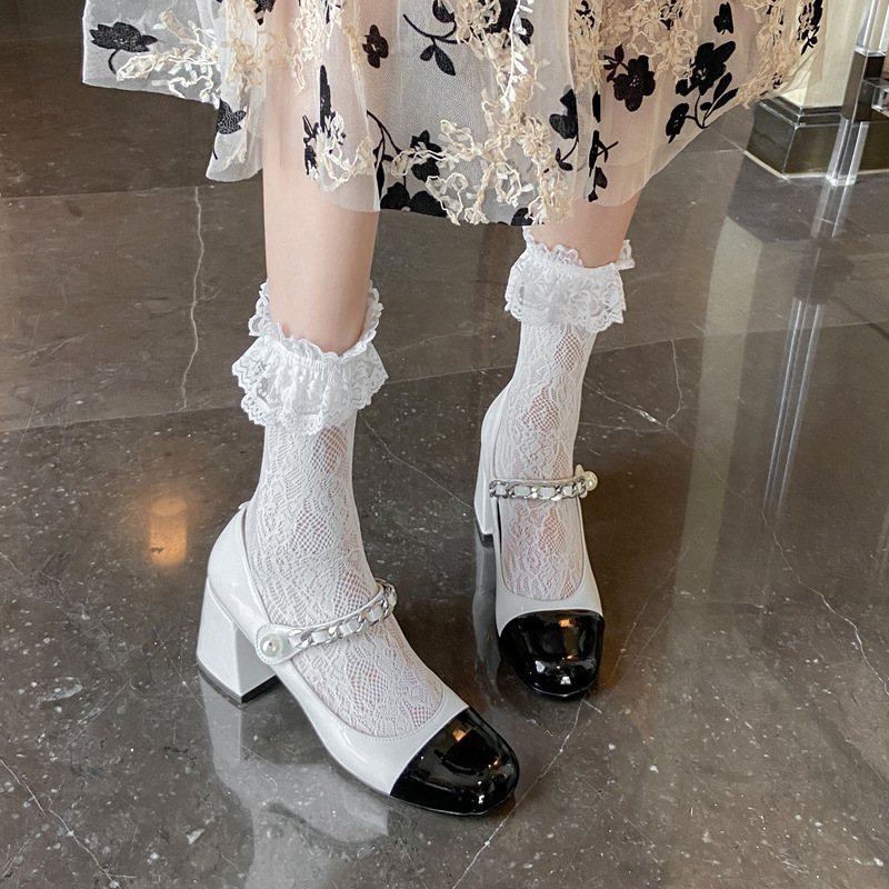 Miumiu Xiaoxiang Style Простроченные туфли на высоком каблуке на толстом каблуке Мэри Джейн Женские новые туфли с жемчугом Виноградная мама в том же стиле