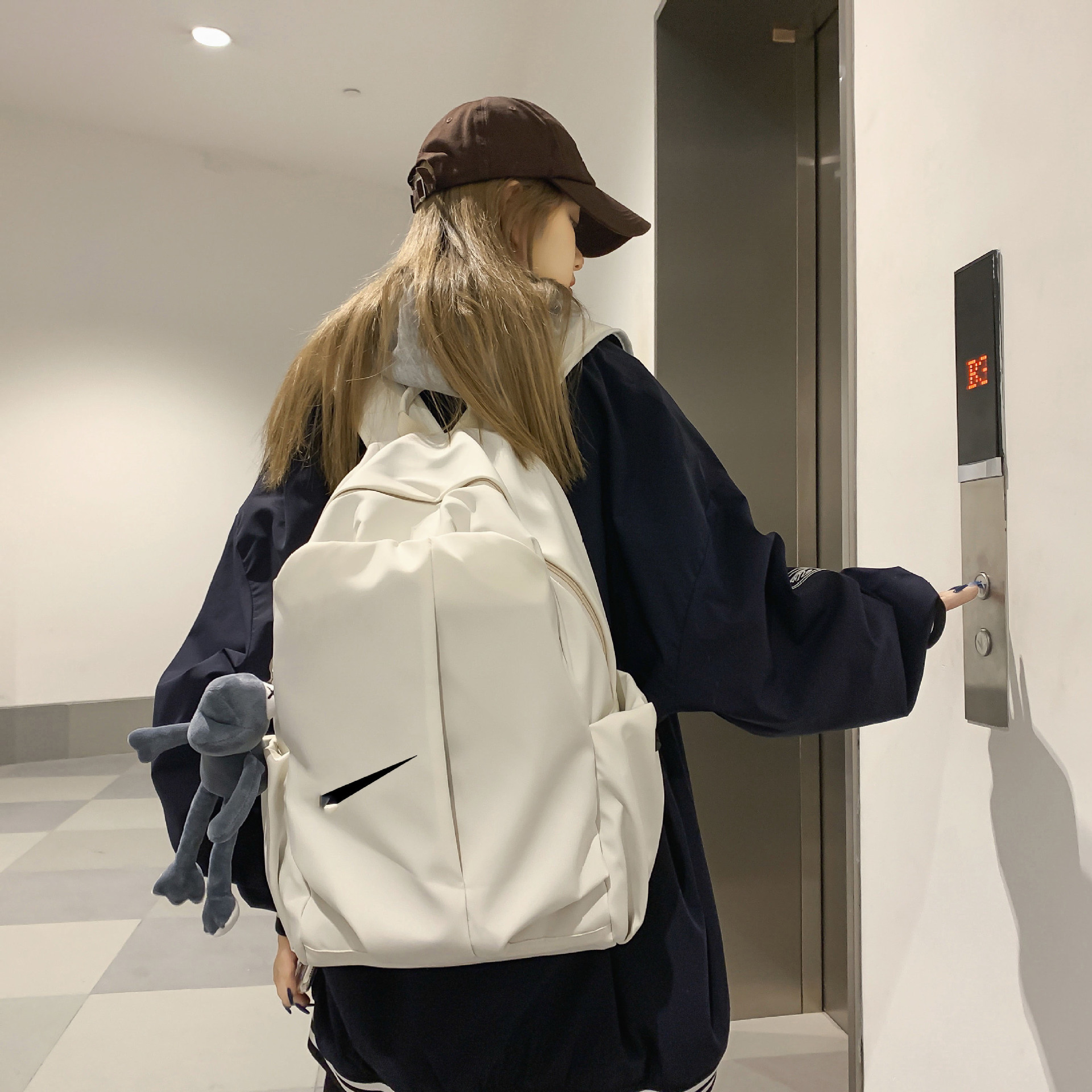 A generation of high school college students bag fashion large capacity leisure shoulder bag NK men's and women's outdoor sports backpack