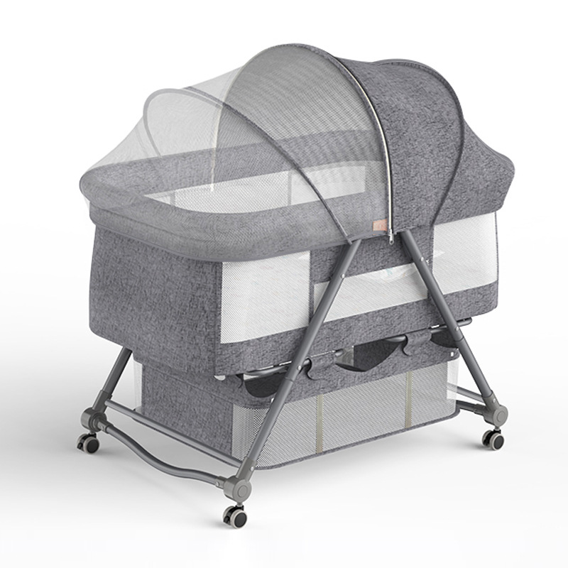 Baby crib portable foldable Cradle Bed with roller mobile baby bed bb sleeping newborn splicing bed