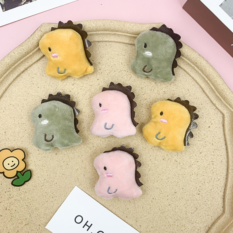 Cartoon plush little dinosaur brooch accessories socks children hat hairpin DIY accessories cute decorative accessories