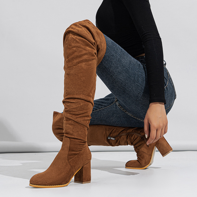 2023 foreign trade new knee-high boots soft natural wrinkled thick heel outdoor street runway women's boots 35-42 yards