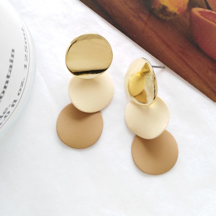 European and American temperament geometric concave-convex color matching small round wind chime fashion earrings trend versatile round earrings