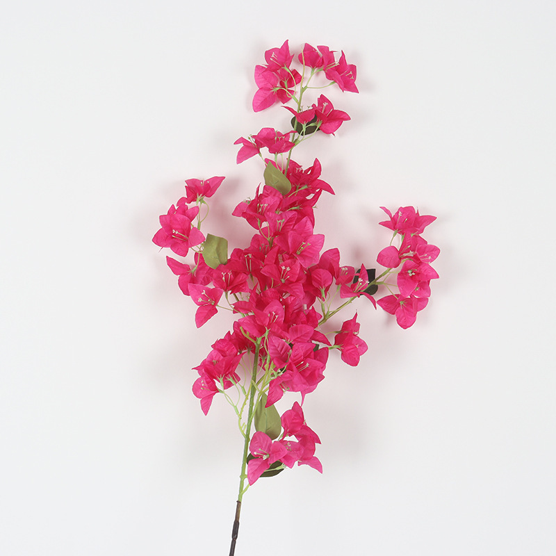 三角梅の家の結婚祝いの客間の装飾の花芸の置物をシミュレーションします。|undefined