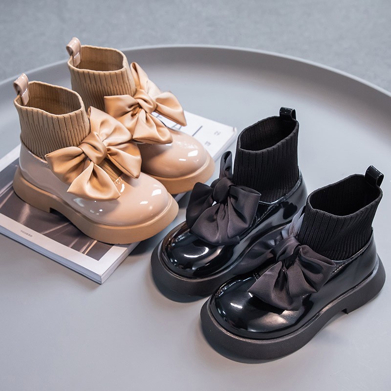 Girls' socks shoes 2024 autumn new children princess shoes black leather shoes little girl single shoes Korean style short boots