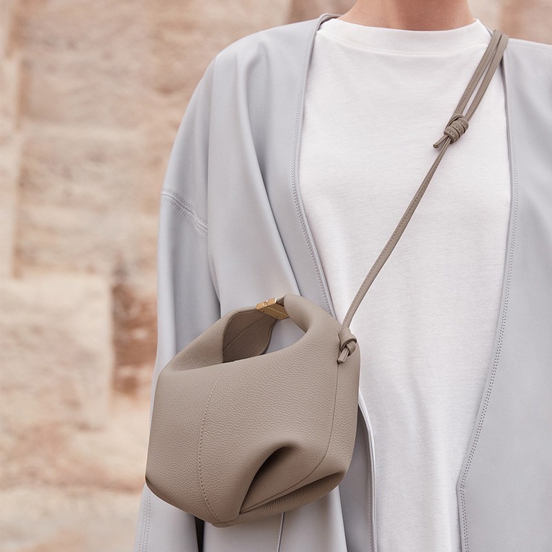 フランスの小衆POLENE弁当バッグ本革女性カバンpoleno parisシングルショルダー高級感バッグ女性|undefined