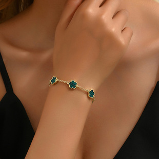 Cross-border hot sale five-petal flower bracelet female niche design high-grade petal bracelet personality simple all-match hand jewelry