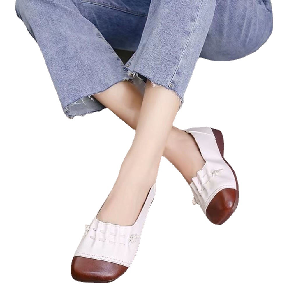 True Soft Leather Shoes Retro Flat Shoes for Mother 2024 Spring New Middle-aged and Old Women's Shoes Rubber Soft Shoes
