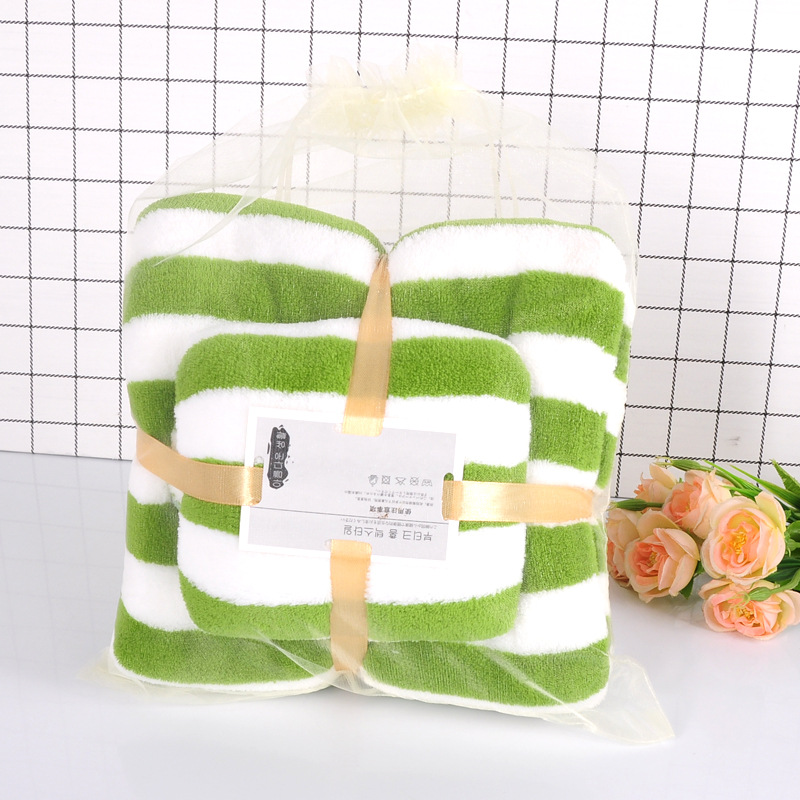 Hot sale wholesale wide strip high density coral fleece bath towel beach towel back gift welfare Foreign Trade logo delivery