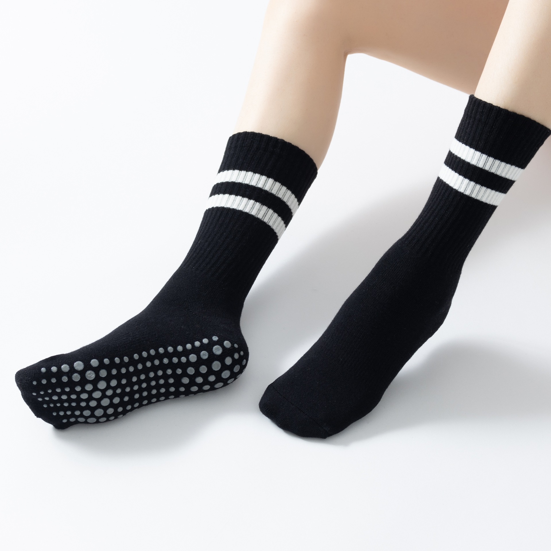 [Factory direct supply] 2022 new foreign trade long Terry non-slip yoga pilates socks dance socks