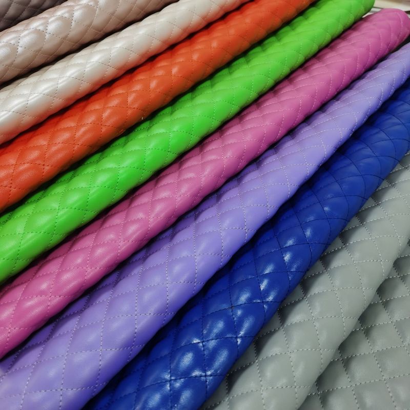 菱格刺繍エンボス革プリント人工皮革羊仔紋ソフトバッグpu皮革生地バッグ家具皮革|undefined