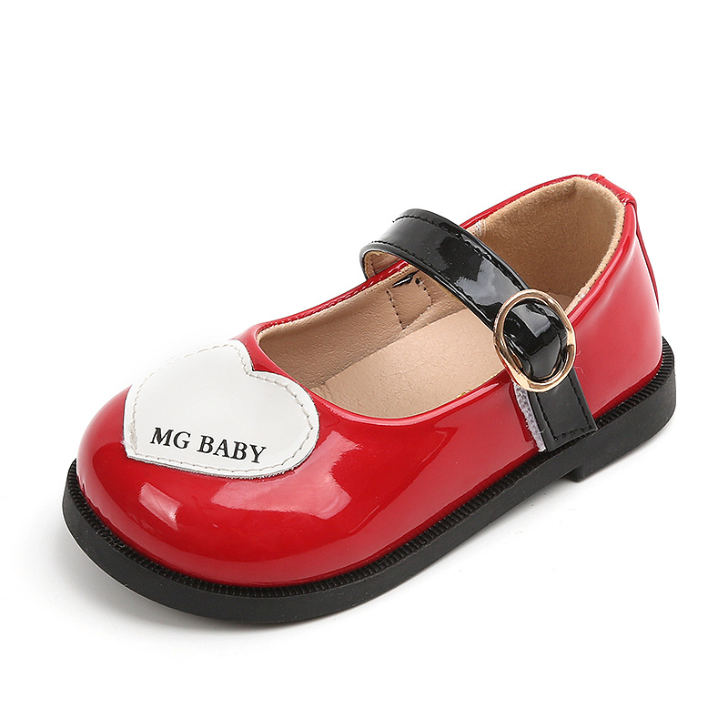 Spring and Autumn 2023 New Korean Style Baby Soft Bottom Love Small Leather Shoes Round Toe Shallow Mouth Small Single Shoes Girls' Princess Shoes