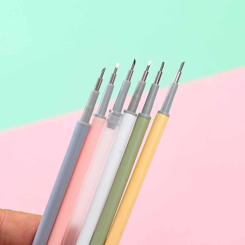 Push-type Journal pen knife cutting knife paper cutting replacement knife core handmade knife core primary school student journal paper cutting knife core wholesale