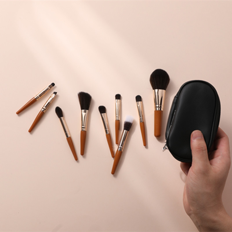 Mini small 9 cosmetic brush set novice beginner Portable Travel Brush Set full set of soft wool dot color brush