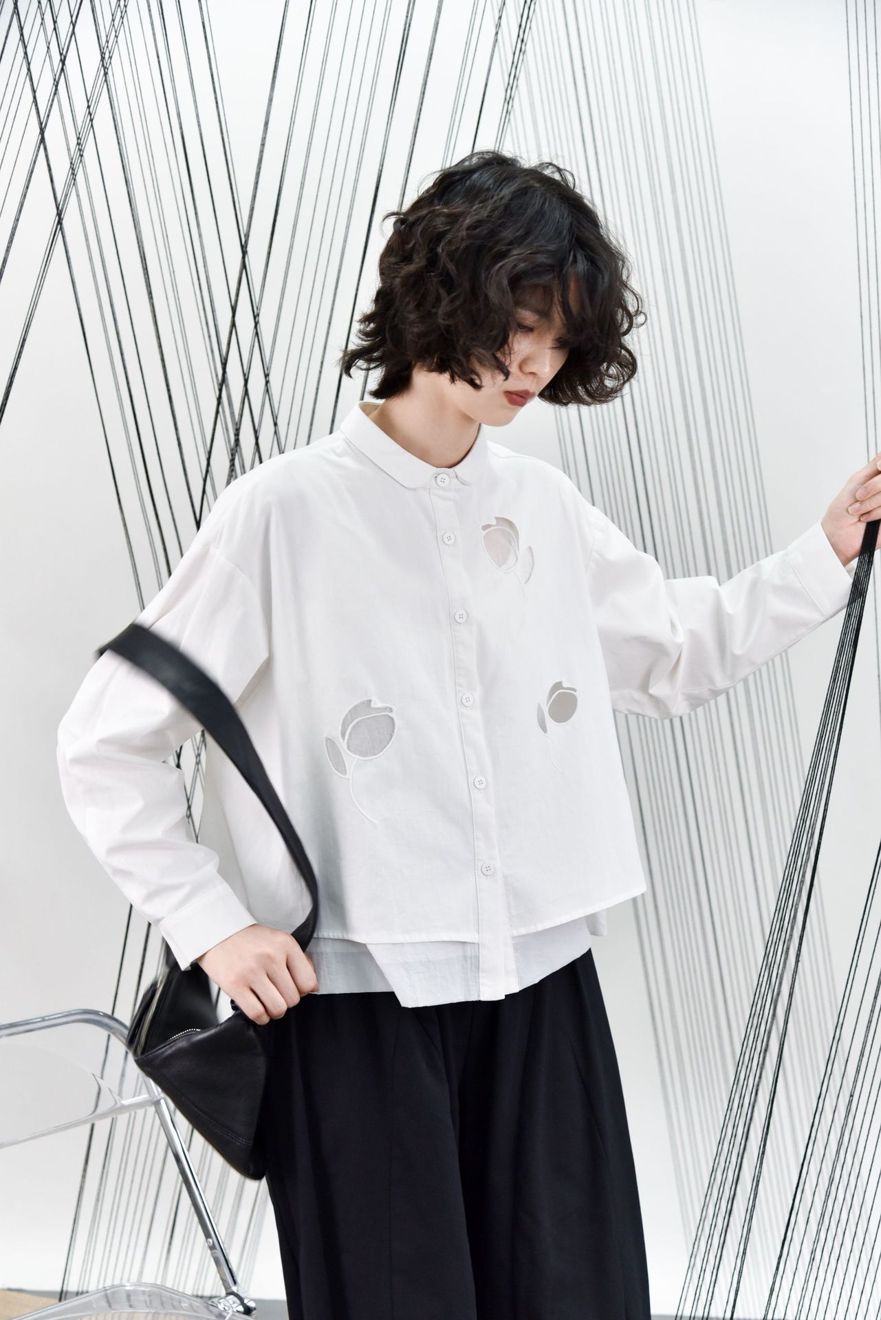 Three and Two Out // early autumn retro double-layer hollow tulip design Autumn New lapel long sleeve shirt