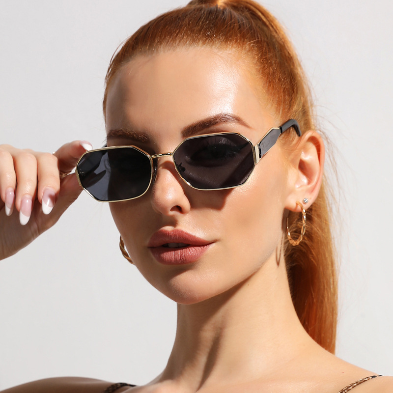 New style small frame wide leg women's sunglasses European and American personality fashion glasses sunglasses female hot girl sunglasses s23007_voghion.com